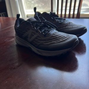 New Balance Men's Nitrel V3 Trail Running Shoe size 11